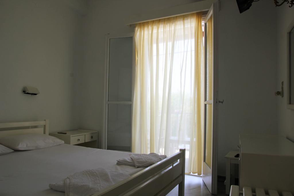 Hotel Zannet Párosz Kültér fotó